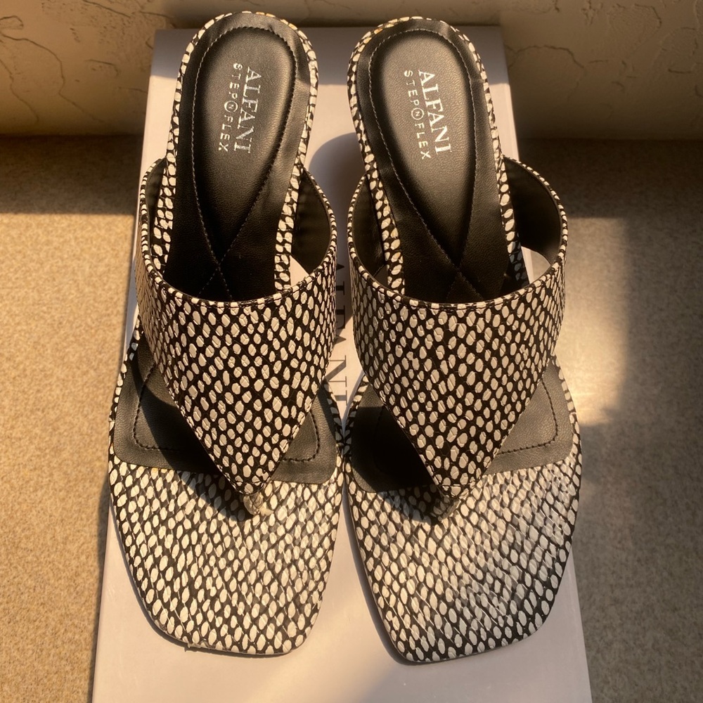 ALFANI WEDGE